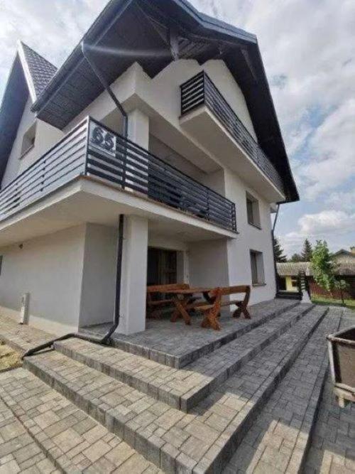 Tanie Noclegi, Kwatery, Pokoje Do Wynajecia , Targi Kielce Exterior foto